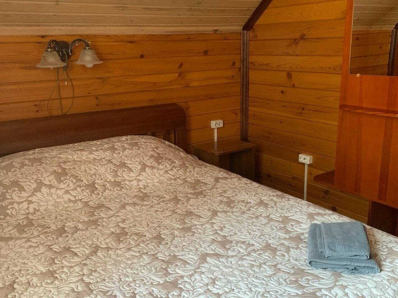 Двухместный номер с 1 кроватью и общей ванной комнатой